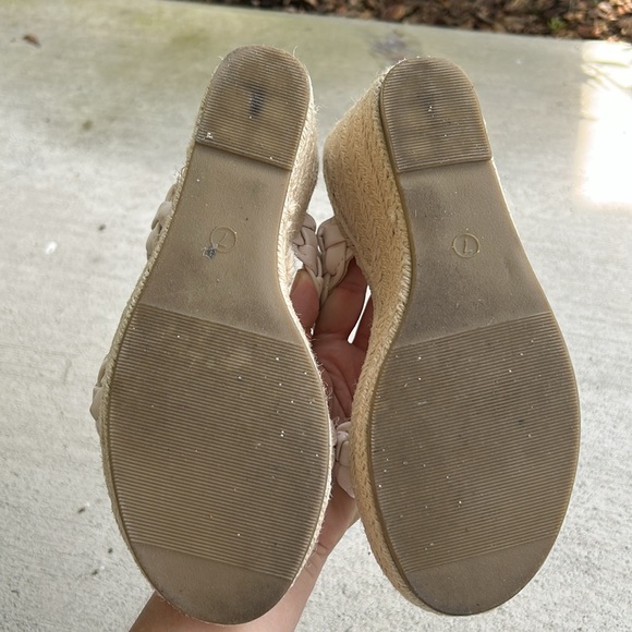 Worn once - COUTGO Woven Leather & Jute Wedge Sandals - Picture 11 of 13